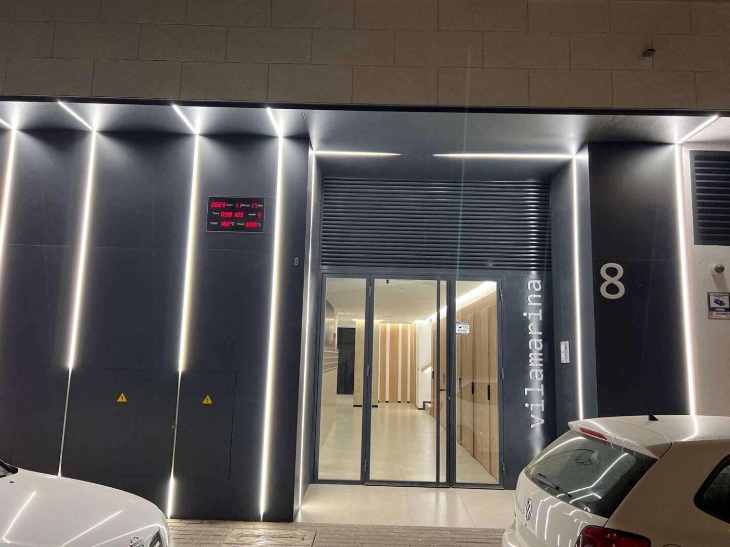 Apartamentos Nuevo Con Aire Y Wifi Águilas Εξωτερικό φωτογραφία